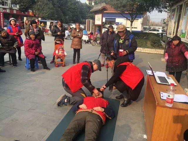 【鹃城社工-喜安站点】喜安社区志愿者队伍急救知识培训活动 【鹃城社工-喜安站点】喜安社区志愿者队伍急救知识培训活动